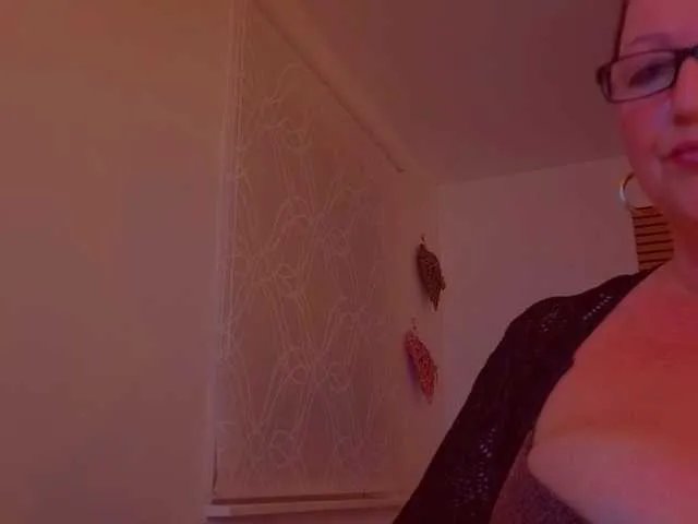 Connyat99 on BongaCams 