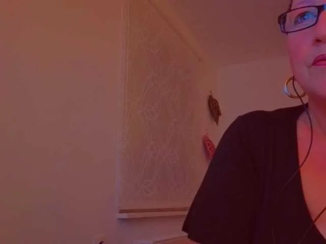 Connyat99 on BongaCams 