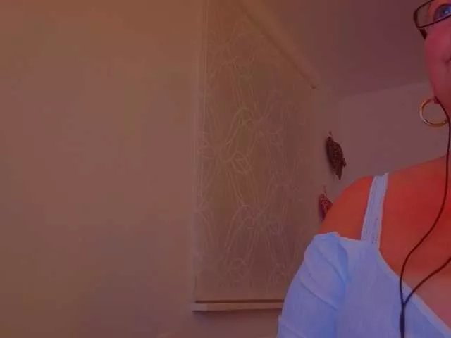 Connyat99 on BongaCams 