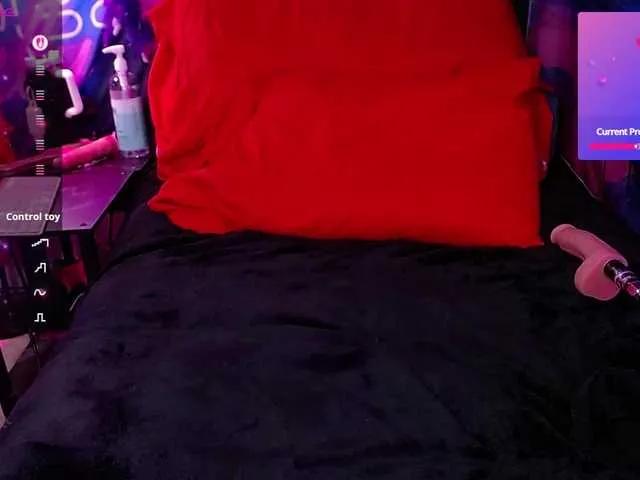 Freechat Daddysprincess90699 on BongaCams