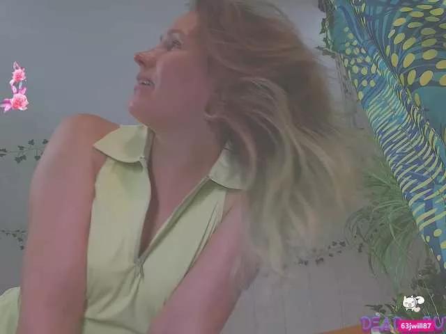 Offline DeadButterfly on BongaCams