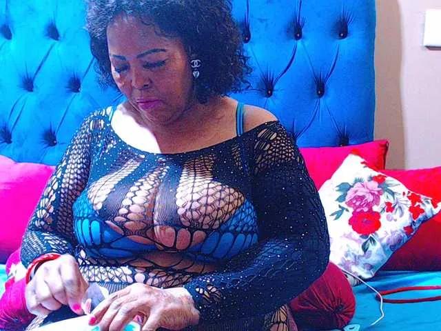 BongaCams Ebonycandy10 is Freechat Ebonycandy10 — a respectfu man that love loves himself and be romantic