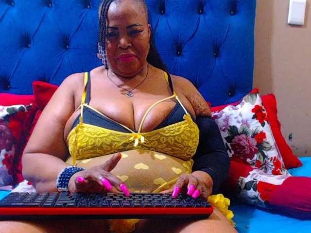 Offline Ebonycandy10 on BongaCams