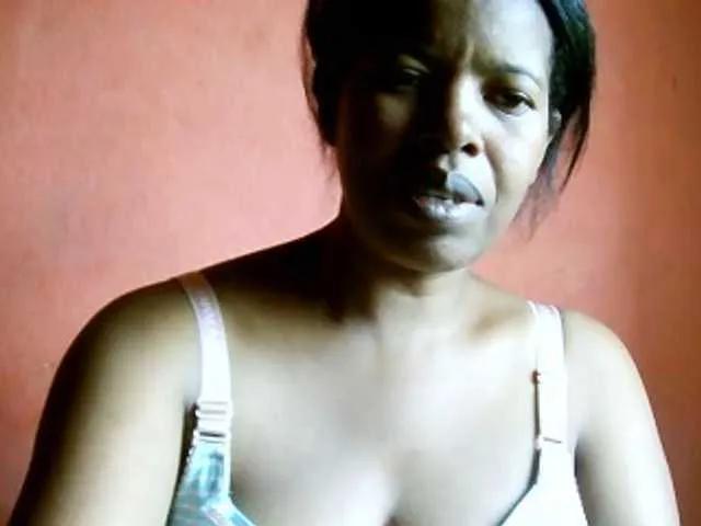 Offline Edwiga on BongaCams