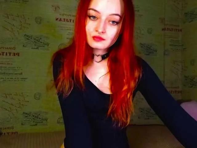 Freechat emiless on BongaCams