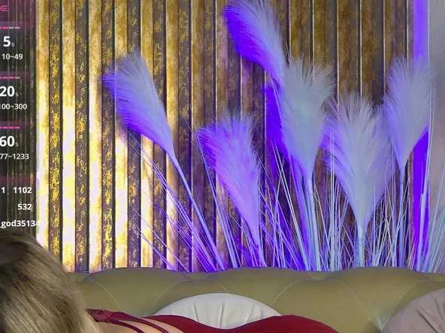 EmmaWills on BongaCams