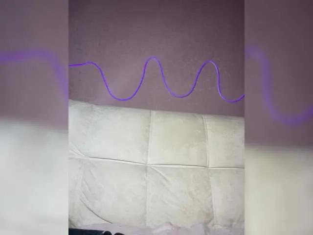 Offline essenciasexy on BongaCams