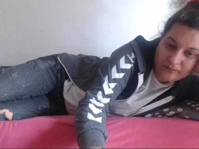 Offline FlowerLauren on BongaCams