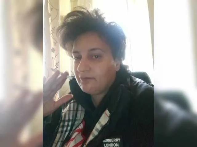 Offline FlowerLauren on BongaCams