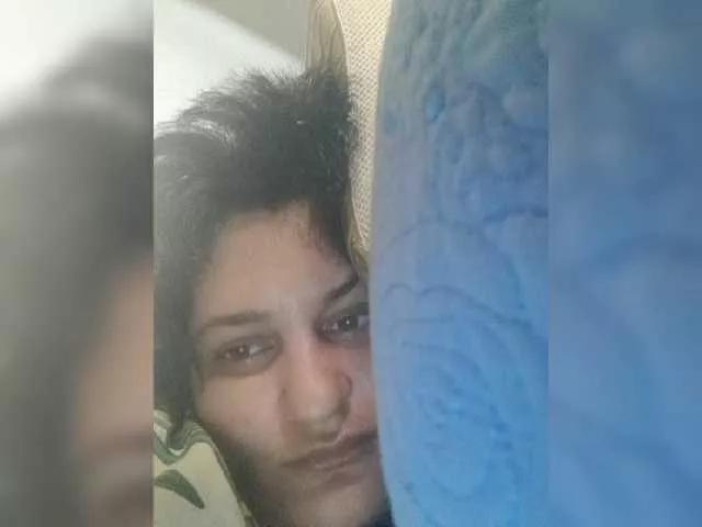 Offline FlowerLauren on BongaCams