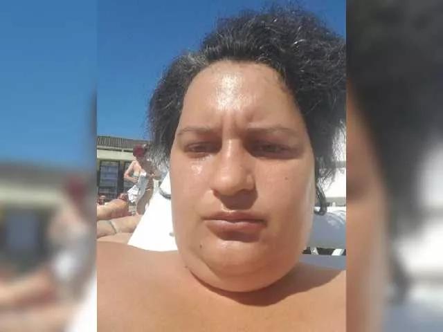 Offline FlowerLauren on BongaCams