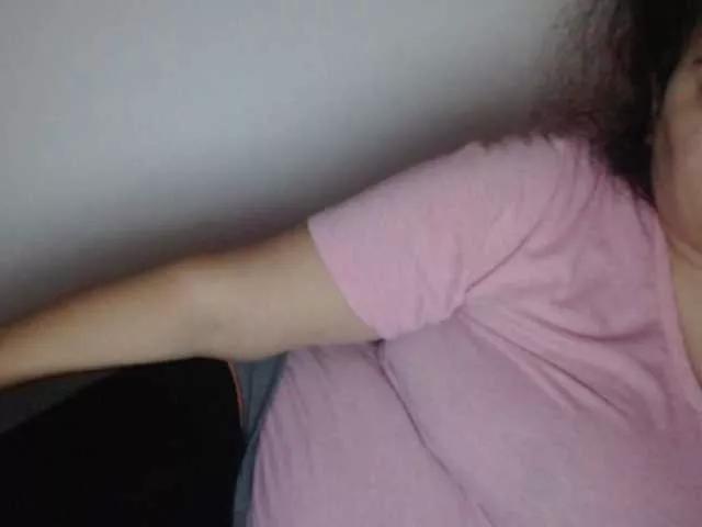 Offline FlowerLauren on BongaCams