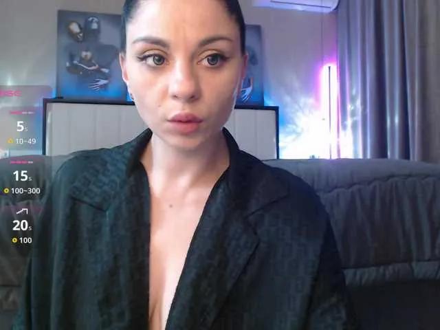 Freechat GgggLAAAAaaFFtt596rr on BongaCams