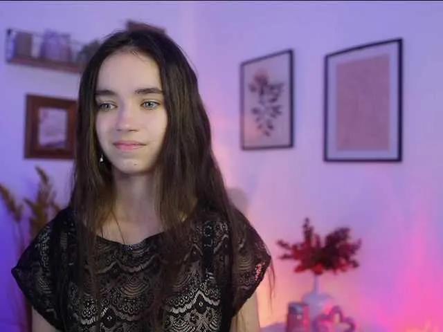 Offline GiaPaige18 on BongaCams