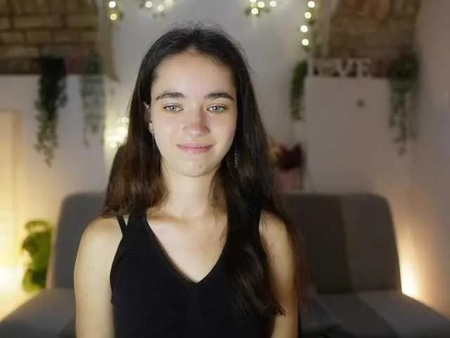 Offline GiaPaige18 on BongaCams