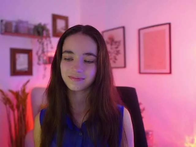 Offline GiaPaige18 on BongaCams