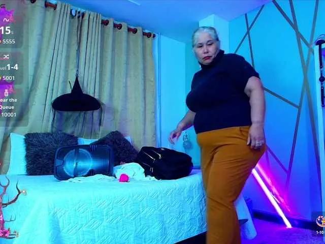 Offline girl-amada on BongaCams