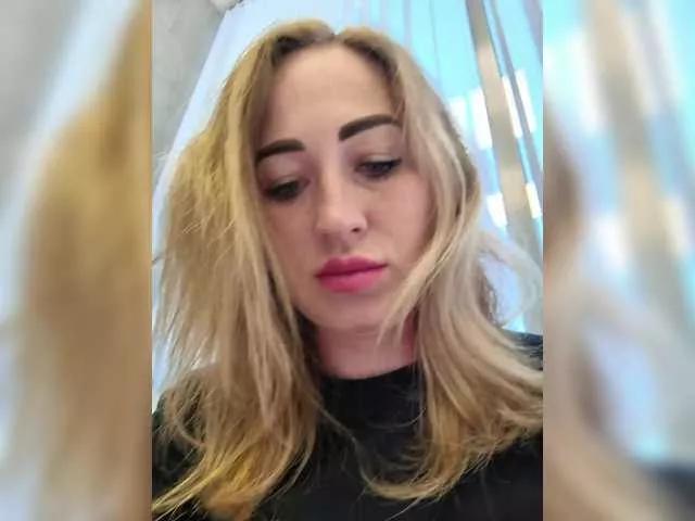 Offline goddesssssss on BongaCams