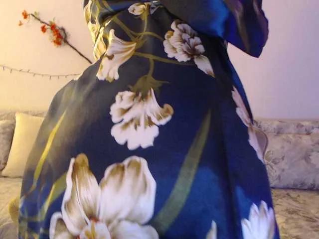 goodSnowQueen on BongaCams 