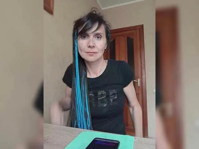 Offline Hellenalonenochka on BongaCams