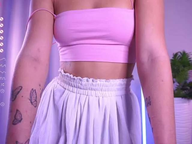 Offline HellyPaw on BongaCams