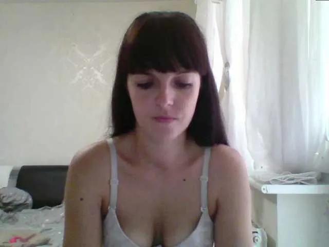 Offline HotBrianna on BongaCams