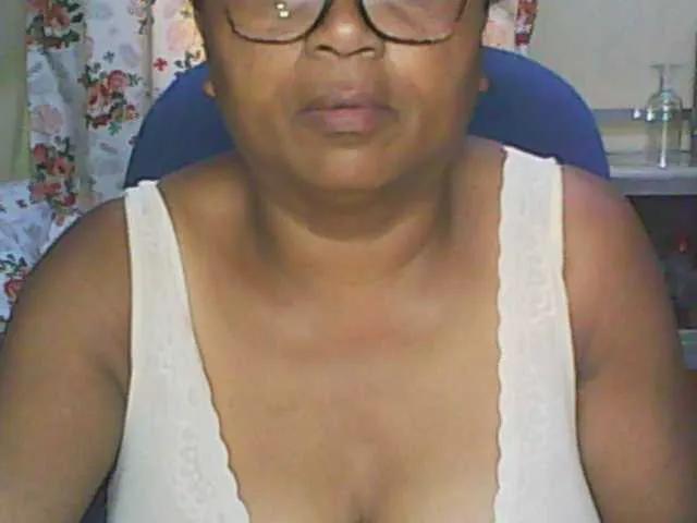 Offline hotmomsexy on BongaCams