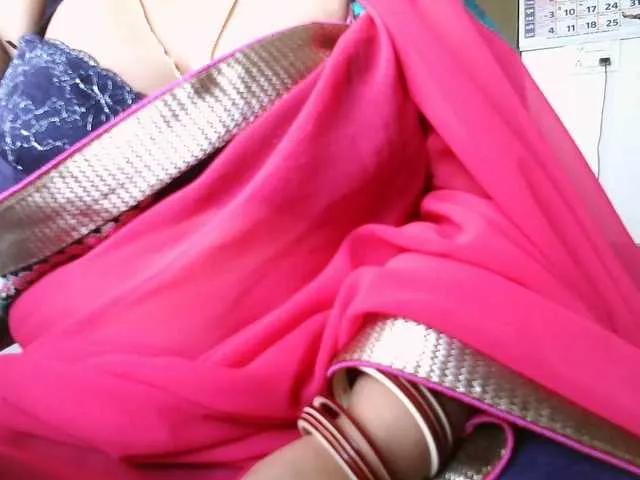 hotpavitra on BongaCams