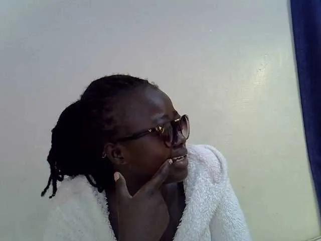 Offline Hottiejoy on BongaCams