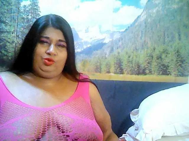 Offline indianhoney on BongaCams