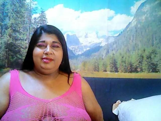 Offline indianhoney on BongaCams