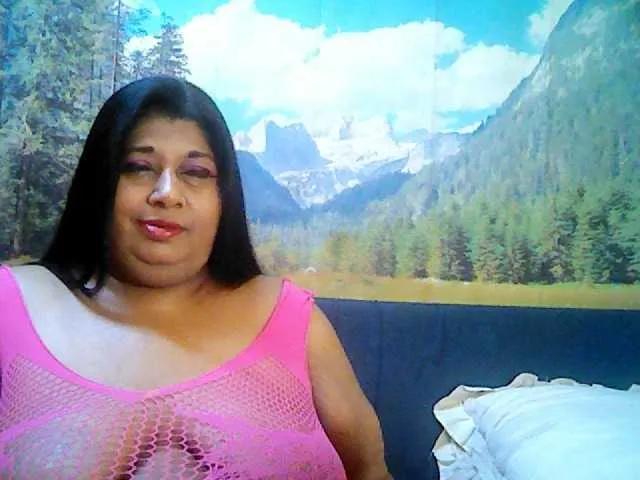 Offline indianhoney on BongaCams
