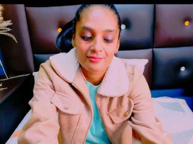 Offline IndianSutraX on BongaCams