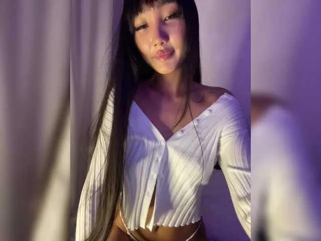 InJiOcean99 on BongaCams 