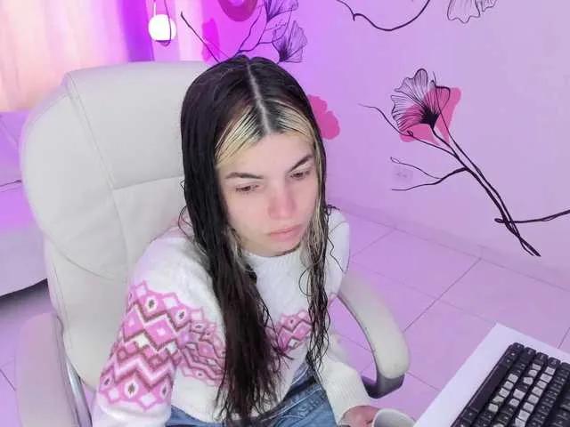 Offline Isabela-Fiorelli on BongaCams