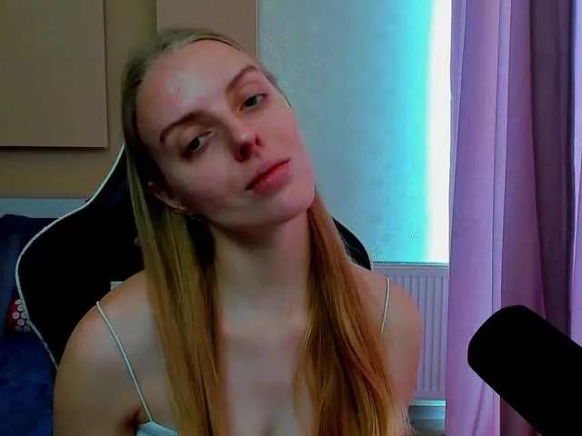 Jam-cream on BongaCams