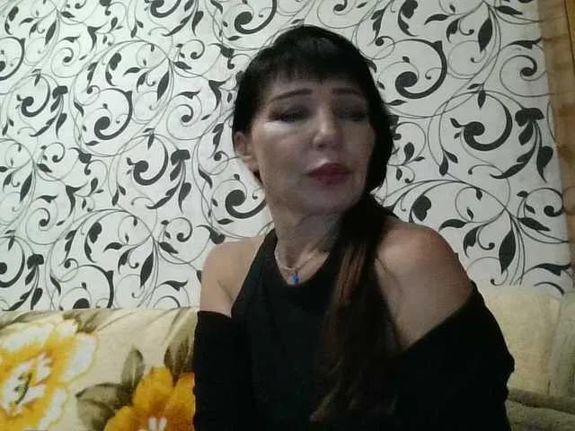 BongaCams JeaneDavis is Freechat JeaneDavis — Let me know better your personal turn-ons so I can satisfy you!