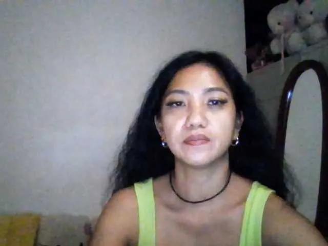 Freechat jennahshampoo on BongaCams