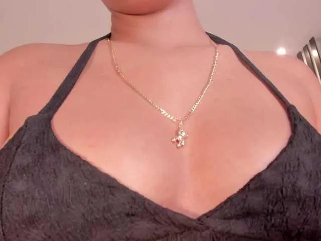 Offline JessicaWilliams on BongaCams