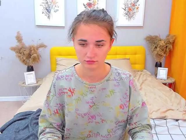 Offline JillianSquare on BongaCams