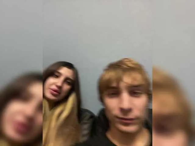 Offline Jimychu on BongaCams