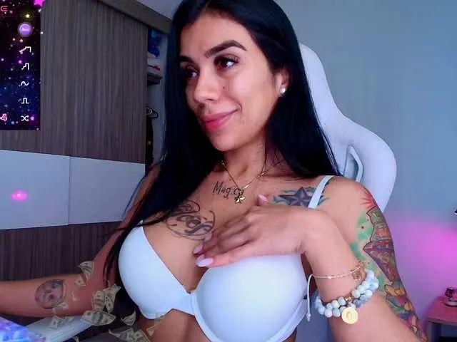 juanita-fox on BongaCams