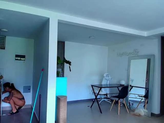 juanita-fox on BongaCams