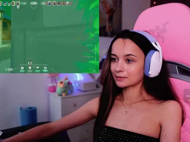 Offline JuicyAngel on BongaCams