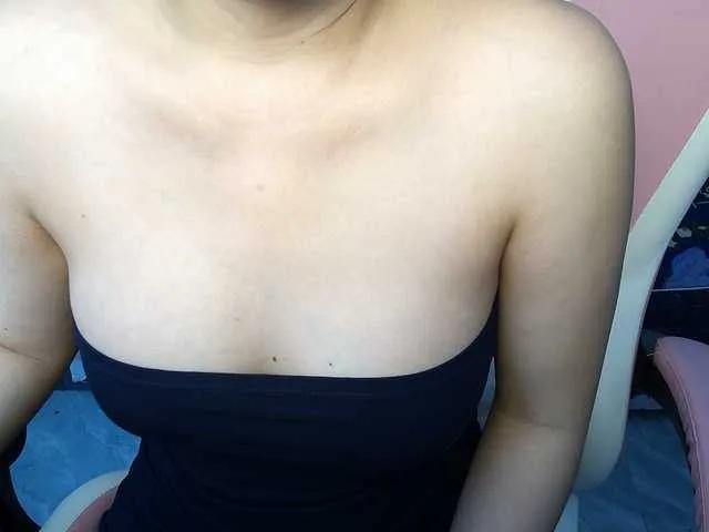 Freechat Julia98 on BongaCams