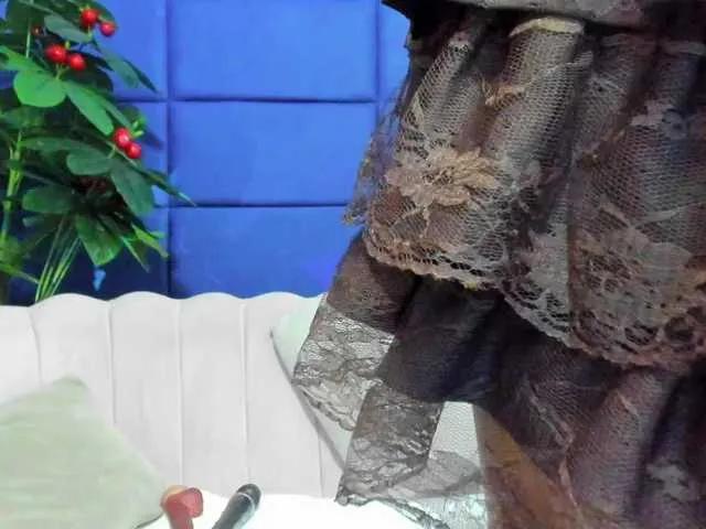 KamaFeels — Hard Boys i m a hungry Milf