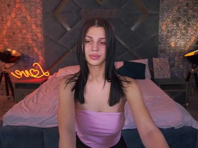 BongaCams KamilaVibes is Freechat KamilaVibes — I'm turned on by tenderness, attention, and strong masculine energy. I love when a man shows passion, flirts with confidence, and gives back emotionally --- and when I can please him and see his genuine reactions.