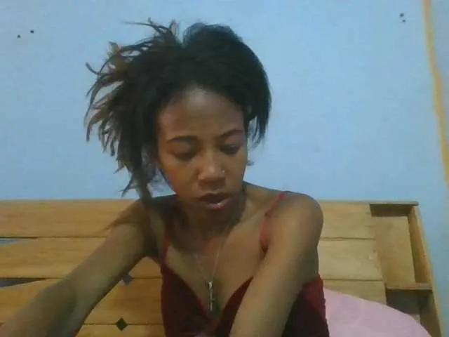 karamel-sexy on BongaCams 