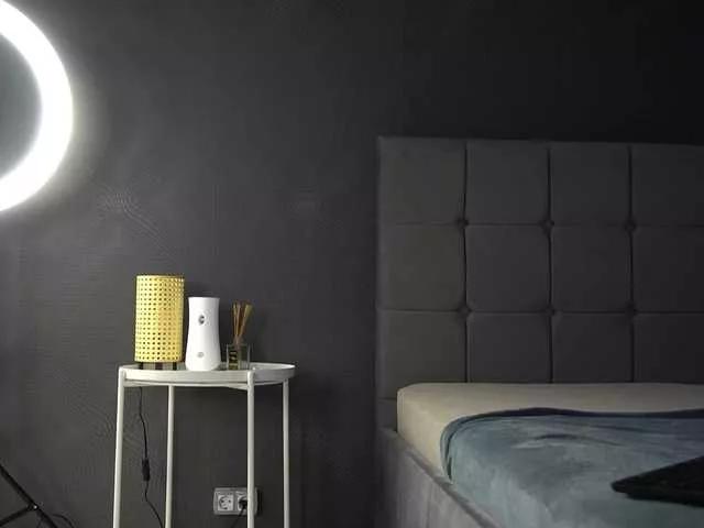 Offline KatelynSparks on BongaCams