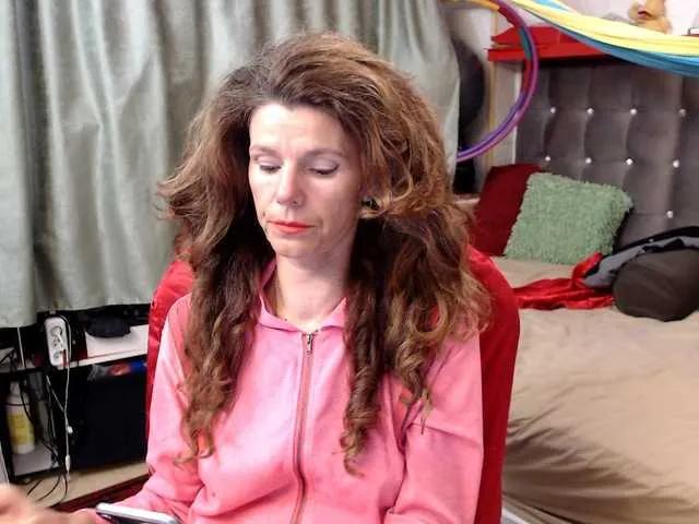 kellysurfing on BongaCams 